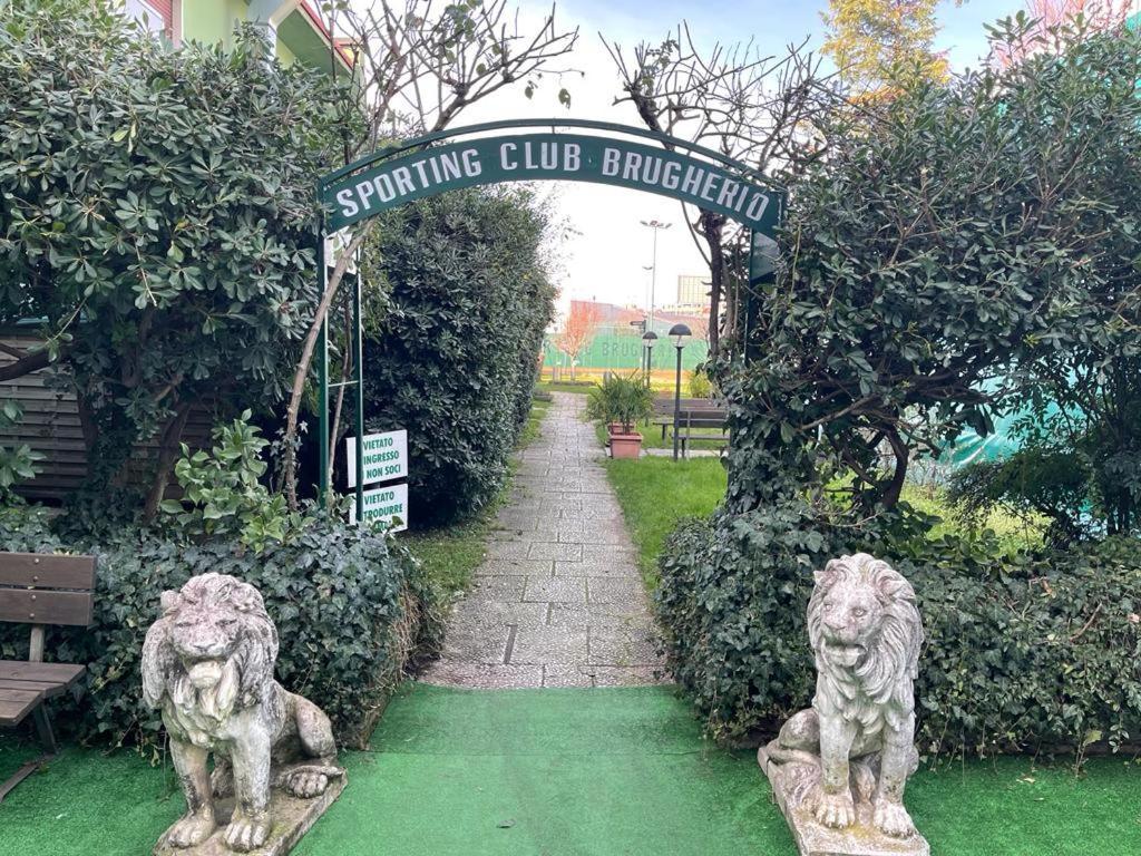 Hotel Sporting Brugherio Exteriér fotografie